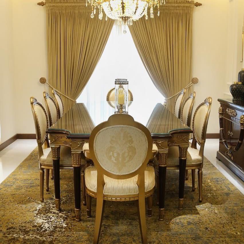 Classic Dinning Table-04