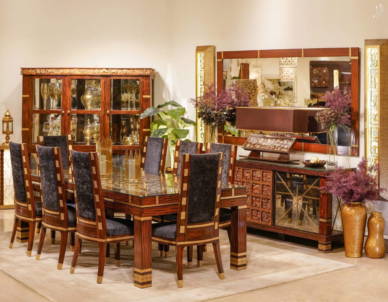 Classic Dinning Table-07